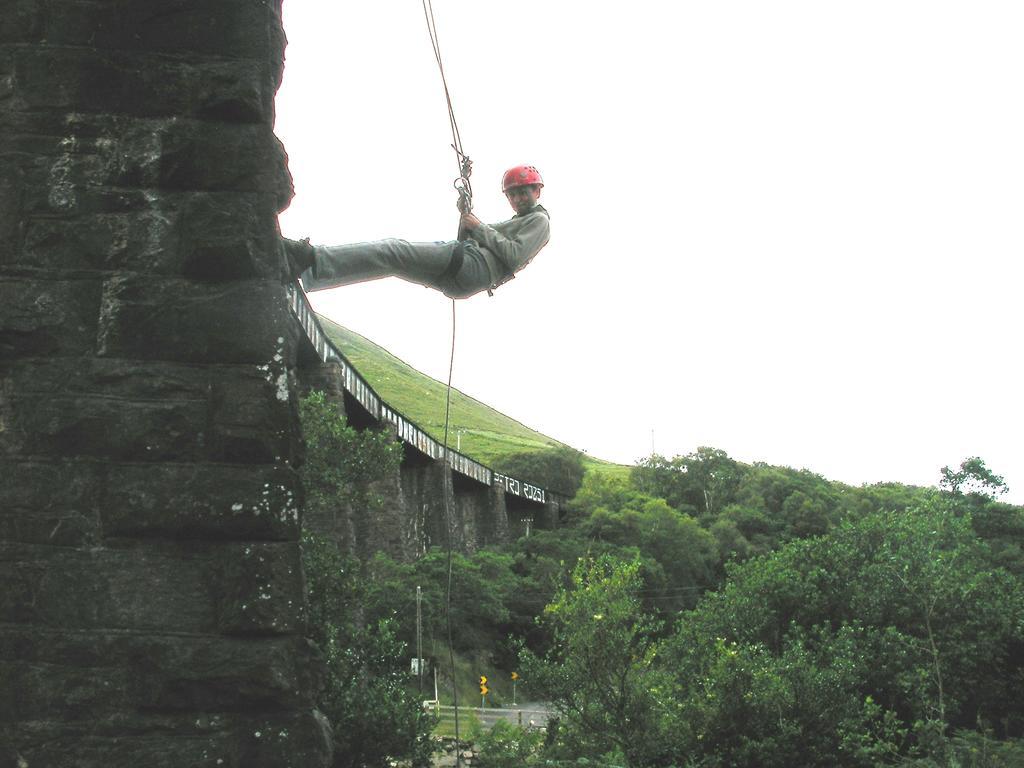 Bru Na Dromoda/Dromid Hostel Killeenleagh Bridge المظهر الخارجي الصورة